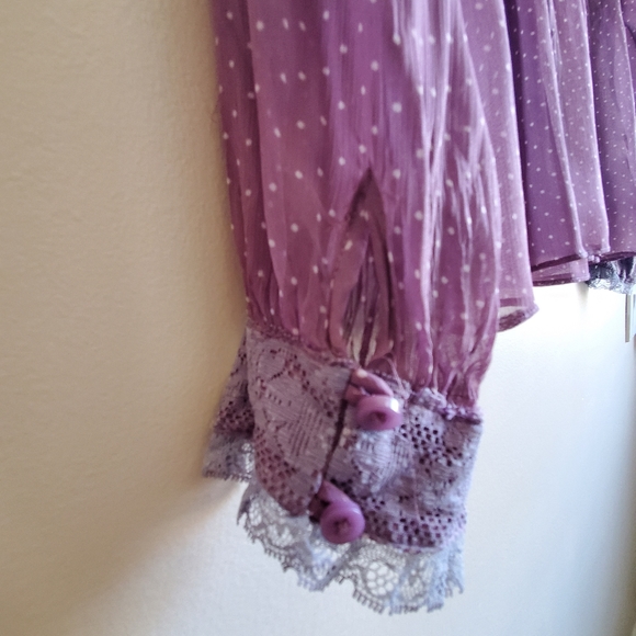 Vintage purple blouse with lace, long sleeve, Semi Sheer, Medium Size - Picture 6 of 9